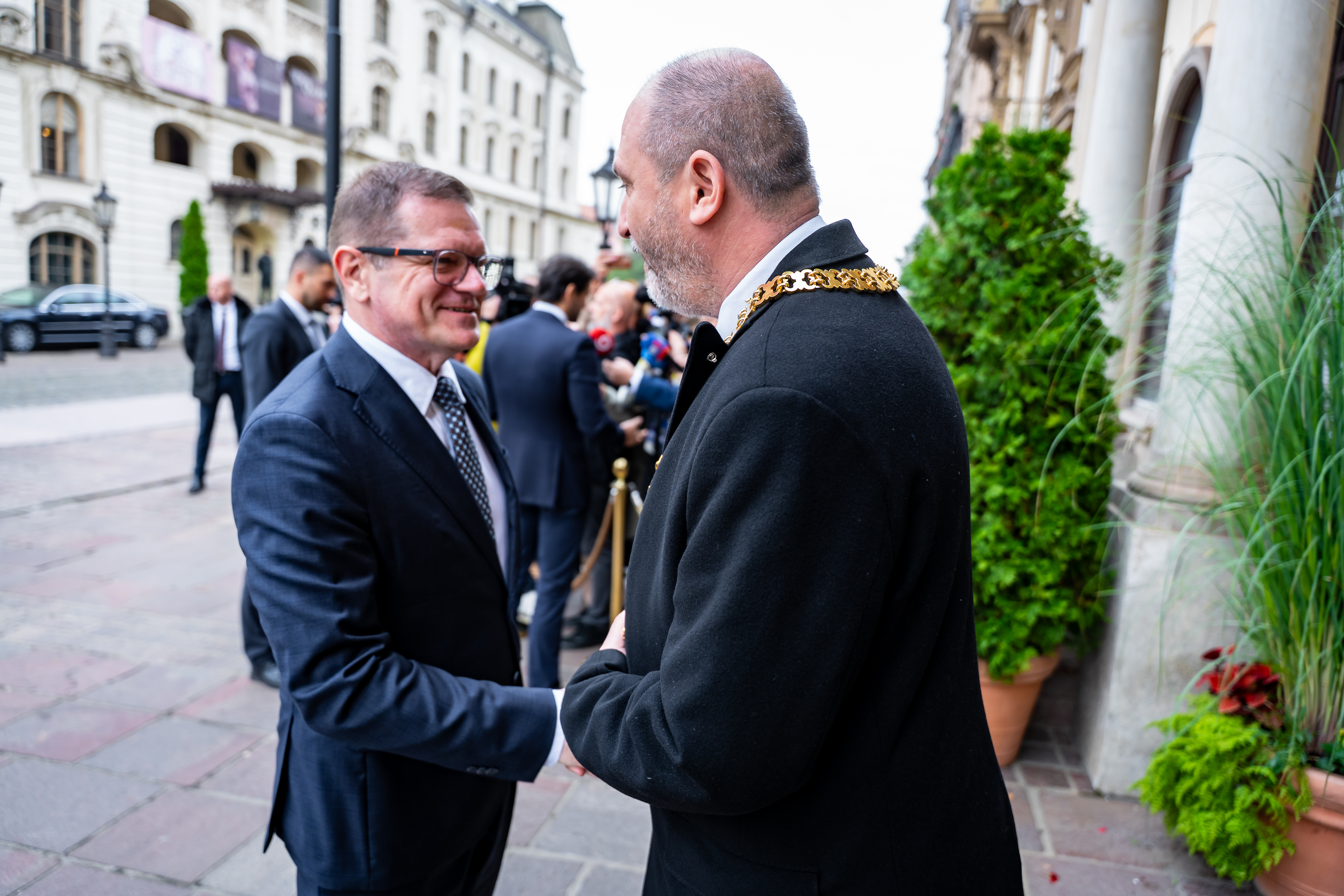Spolocne rokovanie clenov vlad Slovenskej republiky a Ukrajinyr-9